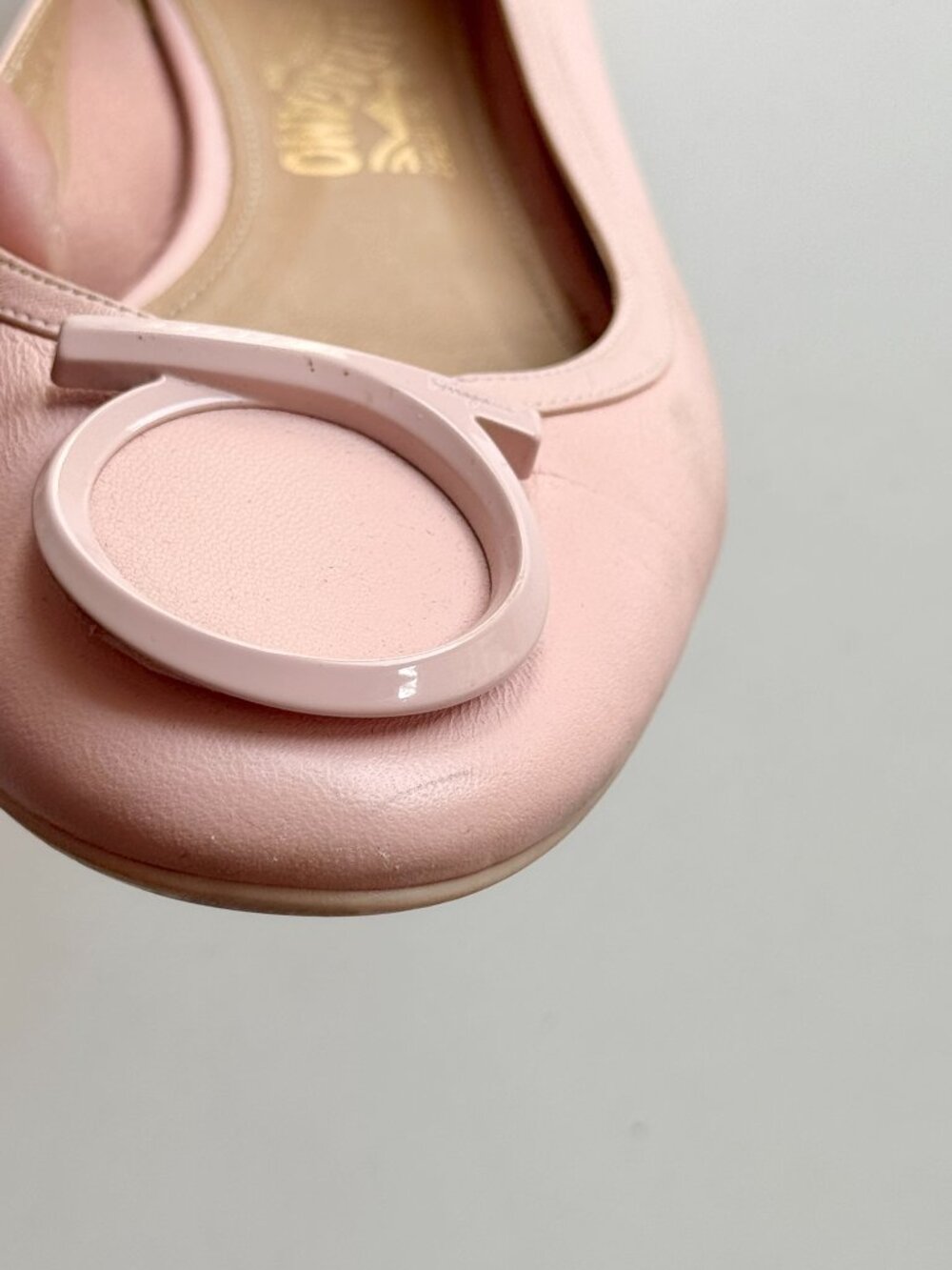 SALVATORE FERRAGAMO Ena Ballet Pink Leather Gancini Ballerina Flats, Size 8 - Picture 10 of 16